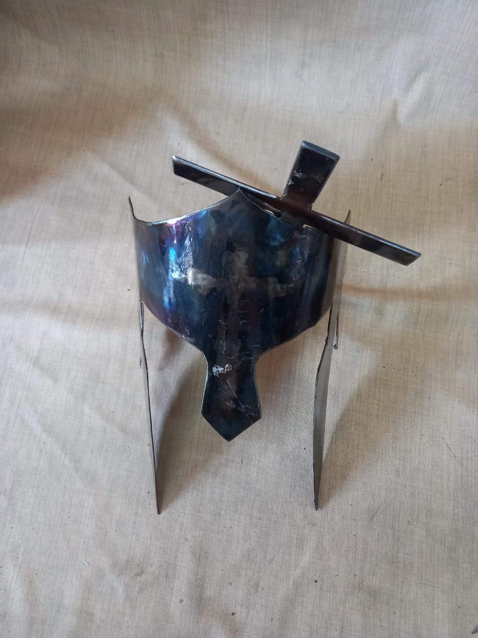 Helmet Cross