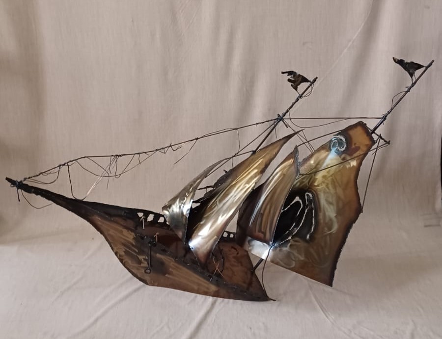 Sinking ship