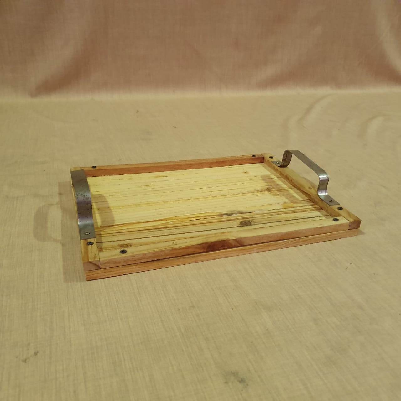 Skinkbord 1